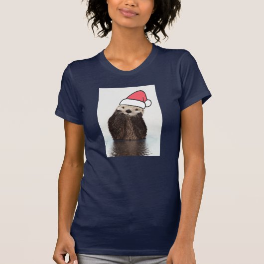 Cute Otter die met Kerstmis een kerstman heeft. T-shirt (Voorkant)