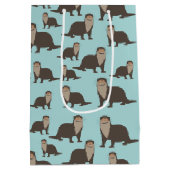 Cute Otter Illustration Pattern Medium Cadeauzakje (Achterkant)