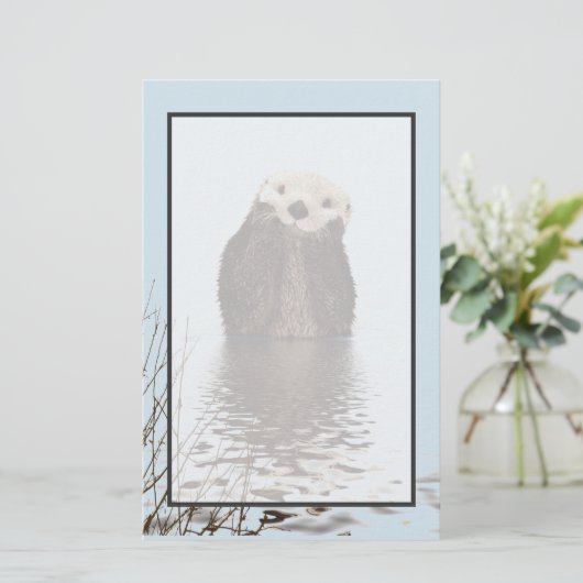 Cute Otter in een Pond die zijn gezicht houdt Briefpapier (Staand voorkant)