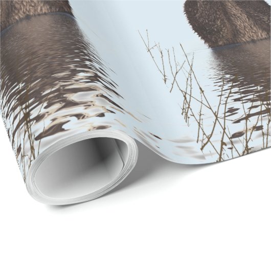 Cute Otter in een Pond die zijn gezicht houdt Cadeaupapier (Rol Hoek)