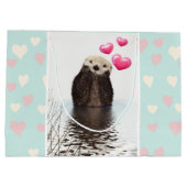 Cute Otter met roze liefdesharten Groot Cadeauzakje (Achterkant)
