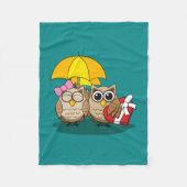 Cute Owl Lovers w/ Umbrella & Red Chocolate Box Fleece Deken (Voorkant)