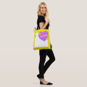 Cute Paars hart met Gepersonaliseerd naam Tote Bag (Op model)
