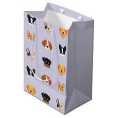 Cute Paarse Dog Birthday Party Medium Cadeauzakje (Voorkant Gekanteld)