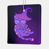 Cute Paarse Kitten met Witch Pet Keramisch Ornament (Links)