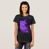 Cute Paarse Kitten met Witch Pet T-shirt (Voorkant volledig)