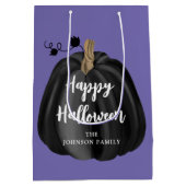 Cute Paarse Script Pumpkin Happy Halloween Medium Cadeauzakje (Achterkant)