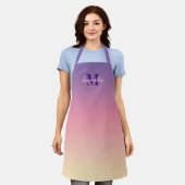 Cute Paarse Sunset Ombre met naam Monogram Schort (Gedragen)