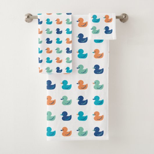 Cute Paddling of Ducks Pattern Bad Handdoek (Insitu)