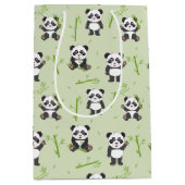 Cute Panda Bear Bamboo Kawaii Animals Pattern Medium Cadeauzakje (Voorkant)