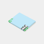 Cute Panda Beer & Bamboo op Light Blue Post-it® Notes (Schuin)
