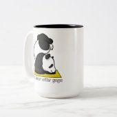Cute Panda Beer Zen Yoga Workout Tweekleurige Koffiemok (Voorkant links)