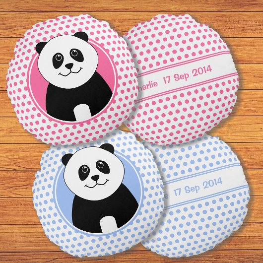 Cute panda blue spots naam op achterzijde rond kussen