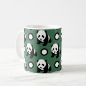 Cute Panda Groene, zwarte en witte pooldots Koffiemok (Voorkant links)