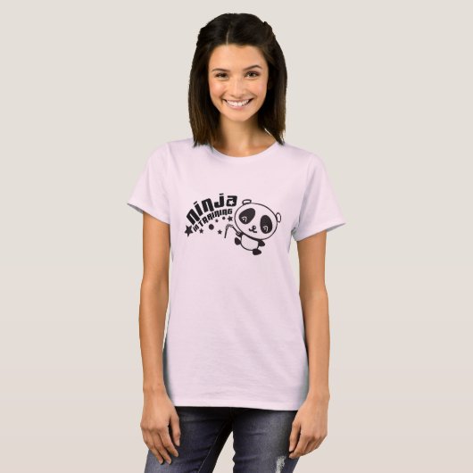 Cute Panda Ninja in opleiding T-shirt (Voorkant volledig)