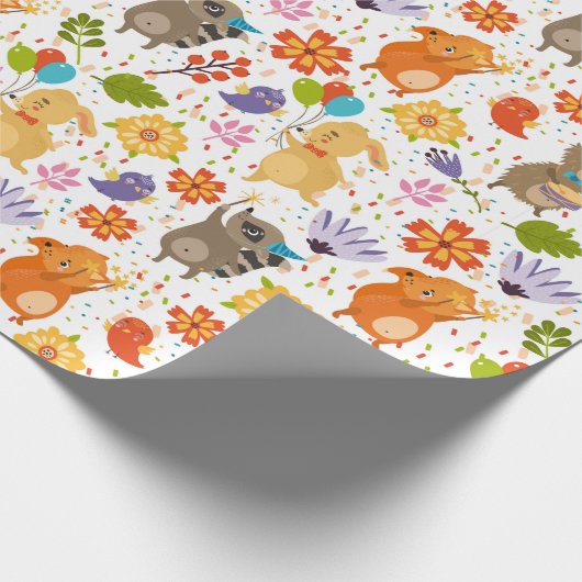Cute Party Critters Wrapping Paper Cadeaupapier (Hoek)