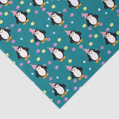 Cute Party Penguin Tissuepapier (Detail)