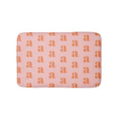 Cute Pastel Pink Coral Monogram Patroon Badmat (Voorkant)