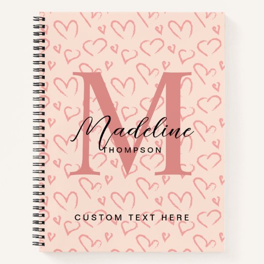 Cute Pastel Roze Hartpatroon Script Monogram Notitieboek (Voorkant)