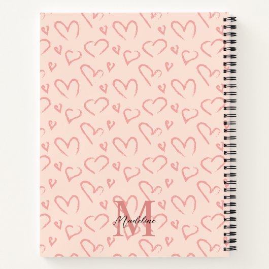 Cute Pastel Roze Hartpatroon Script Monogram Notitieboek (Achterkant)