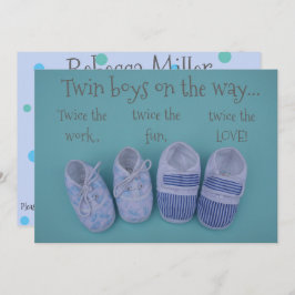 Cute pastel schoenen boy twint baby shower-uitnodi kaart