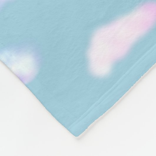 Cute pastelwolken op lichthemelblauw fleece blanke (Hoek)