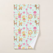 Cute Pattern met Whimsical Animals & Toys Bad Handdoek (Handdoek)