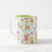 Cute Pattern met Whimsical Animals & Toys Tweekleurige Koffiemok (Voorkant links)