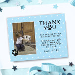 Cute Paw Print Blue Birthday Bedankt voor foto Briefkaart<br><div class="desc">Kute Paw Print Blue Birthday Bedankt Foto Briefkaart voor kinderen. Fotoverjaardagskaart bedankt je kaart met pootafdrukken, notitie, een fotosjabloon en de naam van een kind. De achtergrond is blauw met een wit puntpatroon van de polka. Neem uw foto in de sjabloon op en personaliseer het met jouw naam. Verander of...</div>