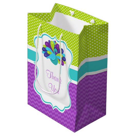 Cute Peacock Green en Paarse Birthday Dank u Medium Cadeauzakje (Voorkant Gekanteld)