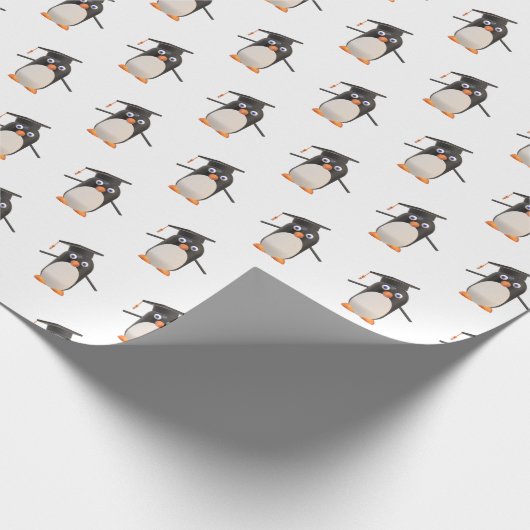 Cute Penguin Afstuderen Gift Wrapping Paper Cadeaupapier (Hoek)