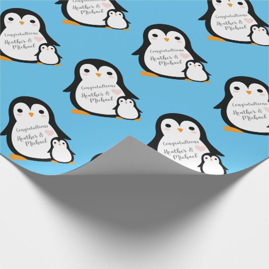 Cute Penguin Baby shower Blue Boy Cadeaupapier (Hoek)