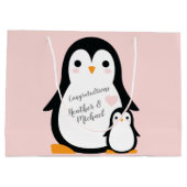 Cute Penguin Baby shower Pink Girl Groot Cadeauzakje (Achterkant)