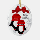 Cute Penguin Couple-kerstversiering Keramisch Ornament (Rechts)