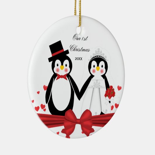 Cute Penguin Couple Wedding 1st Kerstversiering Keramisch Ornament (Rechts)