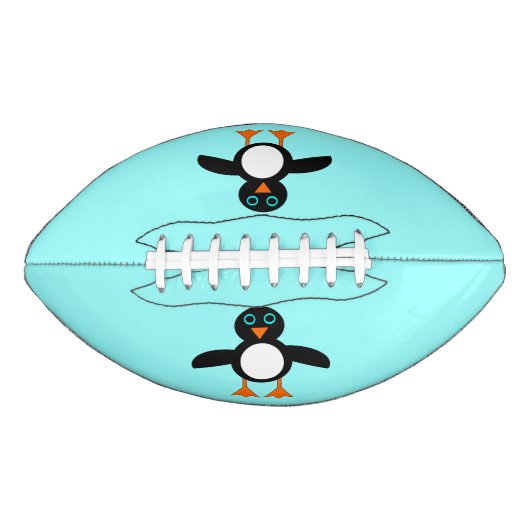 Cute Penguin Football (Voorkant)
