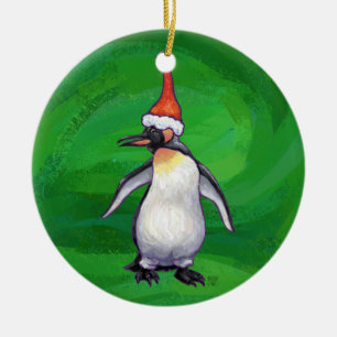 Cute Penguin in Santa Hat over Green Keramisch Ornament