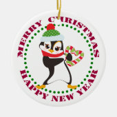 Cute Penguin met Candy Cane Heart Keramisch Ornament (Voorkant)