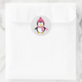 Cute Penguin met een hart Ronde Sticker (Tas)