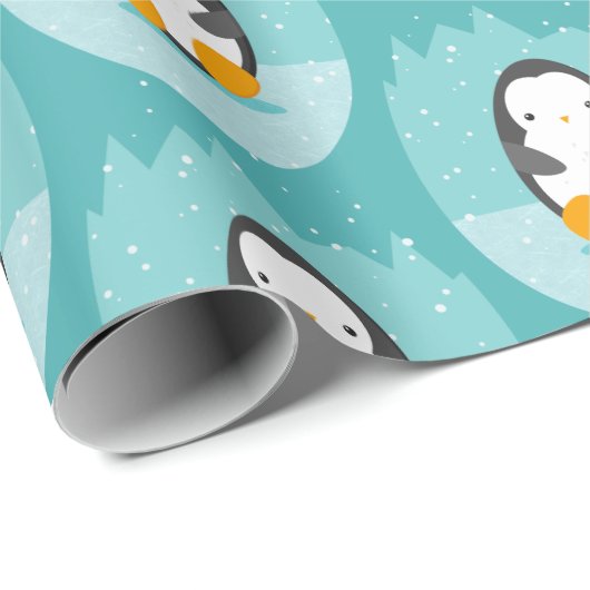 Cute Penguin on Blue Winter Cartoon Pattern Cadeaupapier (Rol Hoek)