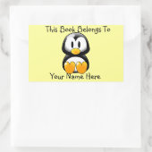 Cute Penguin on Yellow Book Name Bord Rechthoekige Sticker (Tas)