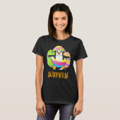 Cute Penguin Surprise with Eggs Coloful Happy East T-shirt (Voorkant volledig)