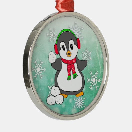 Cute Penguin Throwing Snowballen Kerstmis Metalen Ornament (Rechts)