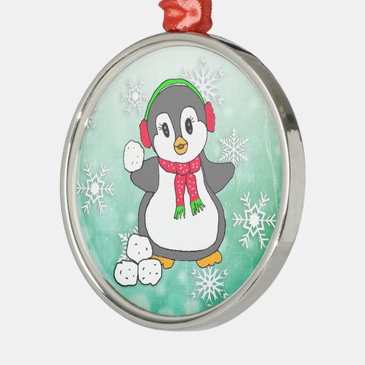 Cute Penguin Throwing Snowballen Kerstmis Metalen Ornament (Links)