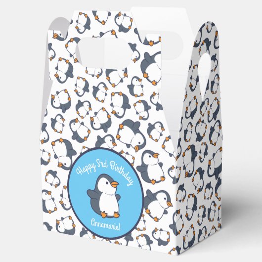 Cute Penguin Winter Kids Birthday Party Bedankdoosjes (Geopend)