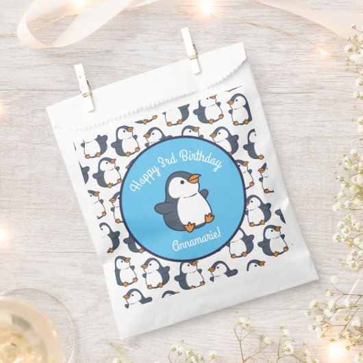 Cute Penguin Winter Kids Birthday Party Bedankzakje (Geknipt)