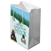 Cute Penguins Add The Year Merry Christmas! Winter Medium Cadeauzakje (Achterkant Gekanteld)