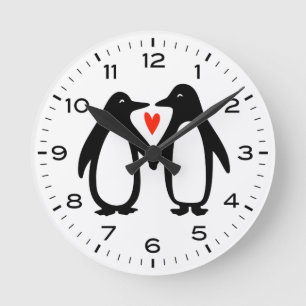 Cute Penguins Couple Holding Hands Ronde Klok