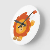 Cute Perky Cartoon Lion Wall Clock Ronde Klok (Hoek)