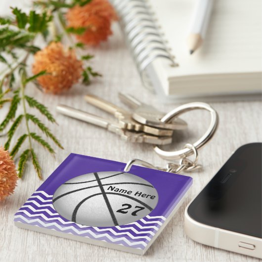 Cute Personalized Basketball Sleutelhangers for Gi (Voorkant Rechts)